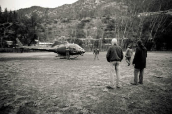 Helicopter crew right before the first safety briefing on the day of the first installation in San Jose de Maipo.