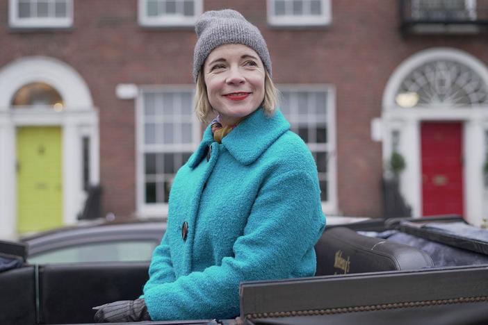 Lucy Worsley reveals how King George III was forced to relinquish power to his son.