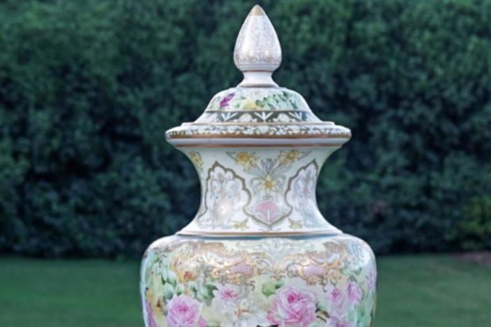 Appraisal: Trenton Potteries Exhibition ‘Rose Vase,’ ca. 1904