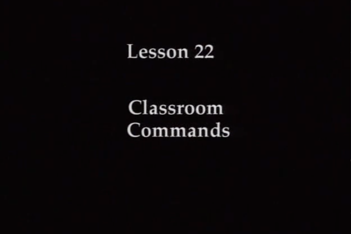 L22: The topic covered is basic classroom commands. Reading practice covers the hiragana.