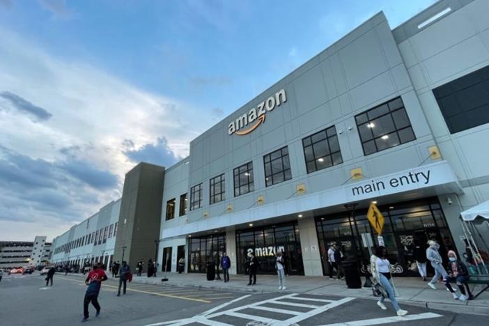 Workers at Amazon's warehouse on Staten Island in New York will vote on whether to unionize, becoming the second U.S. warehouse to get such an election.