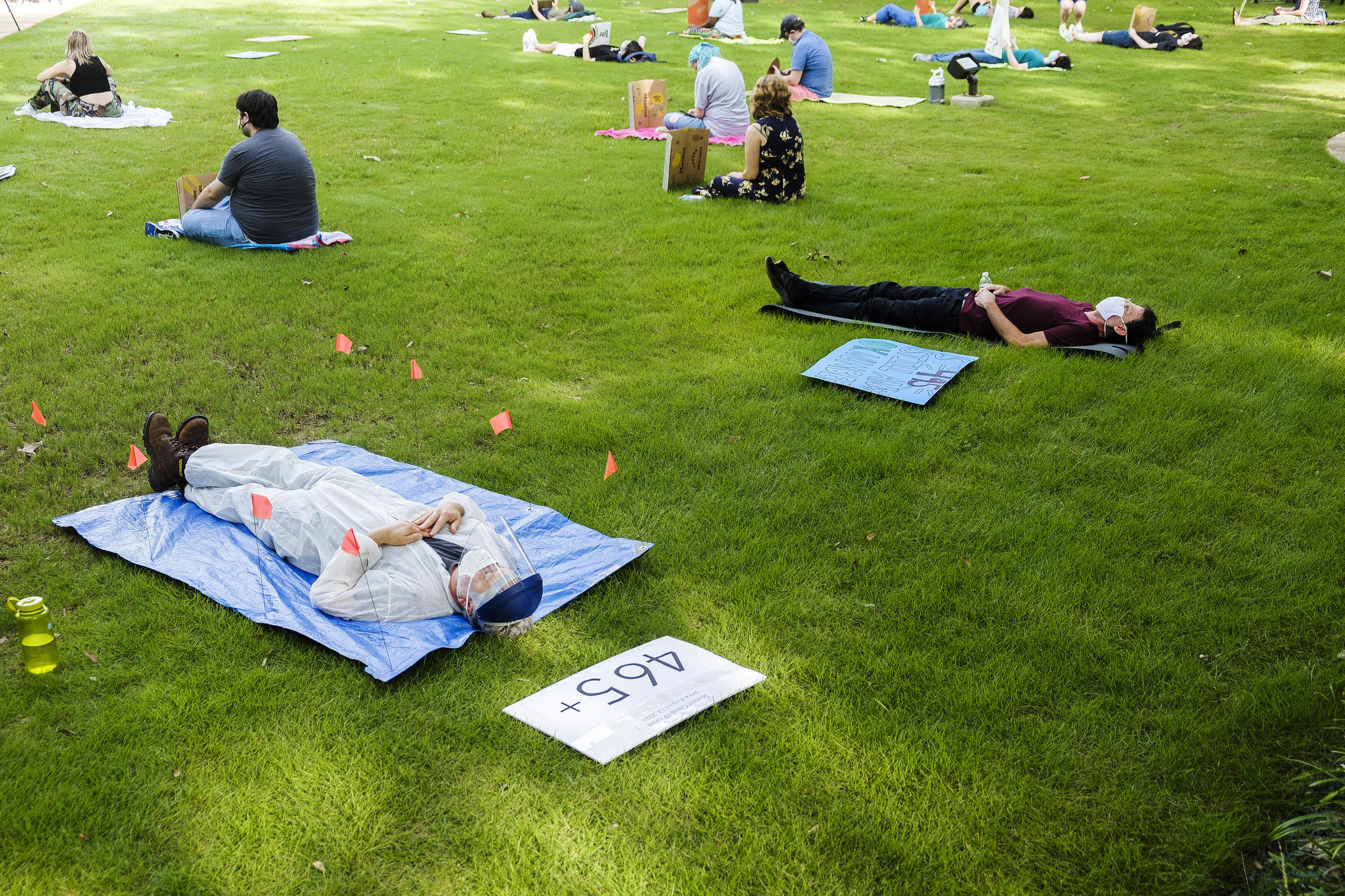 Protesters on the quad at Georgia College and State University Friday. 