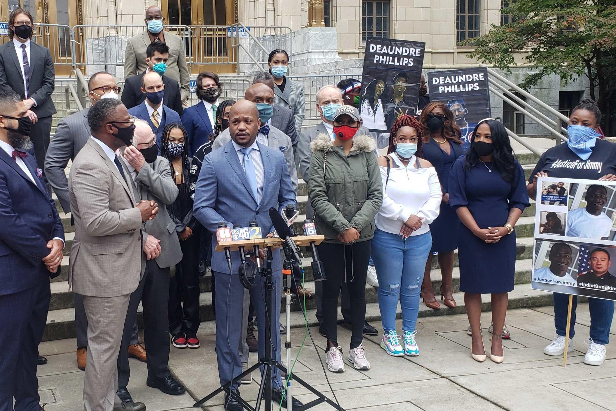 Civil rights attorney L. Chris Stewart joined other prominent Atlanta-area attorneys and victim's families in demanding reforms from Mayor Keisha Lance Bottoms and the city of Atlanta regarding police conduct.