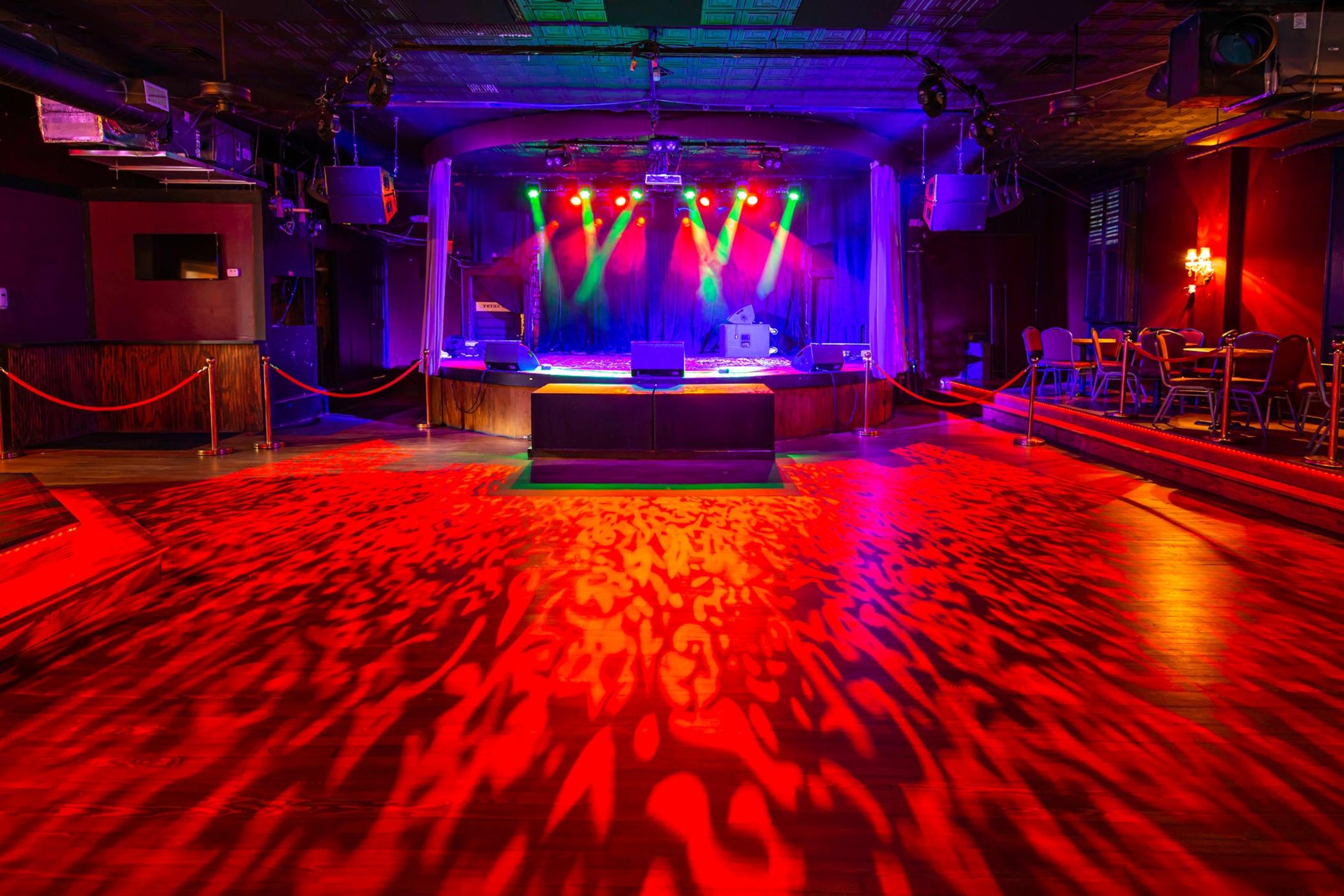 The Music Room at Smith's Olde Bar