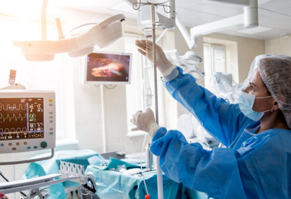 Nurse working in the ICU