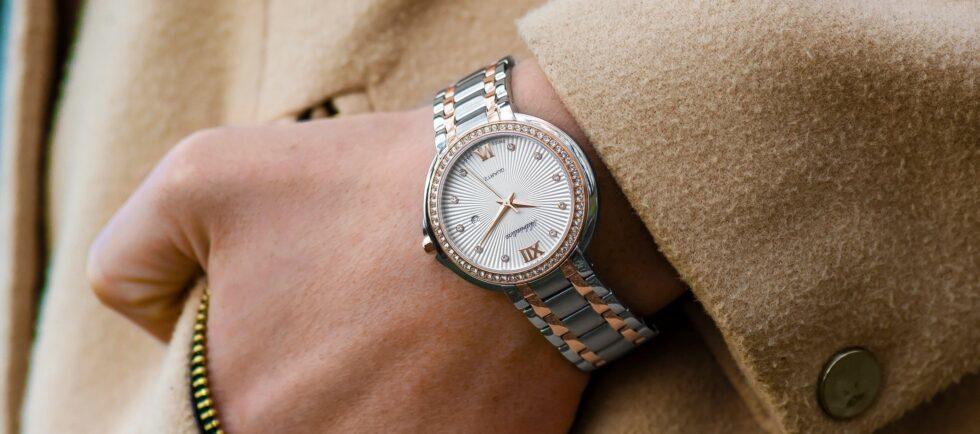 Wrist watch