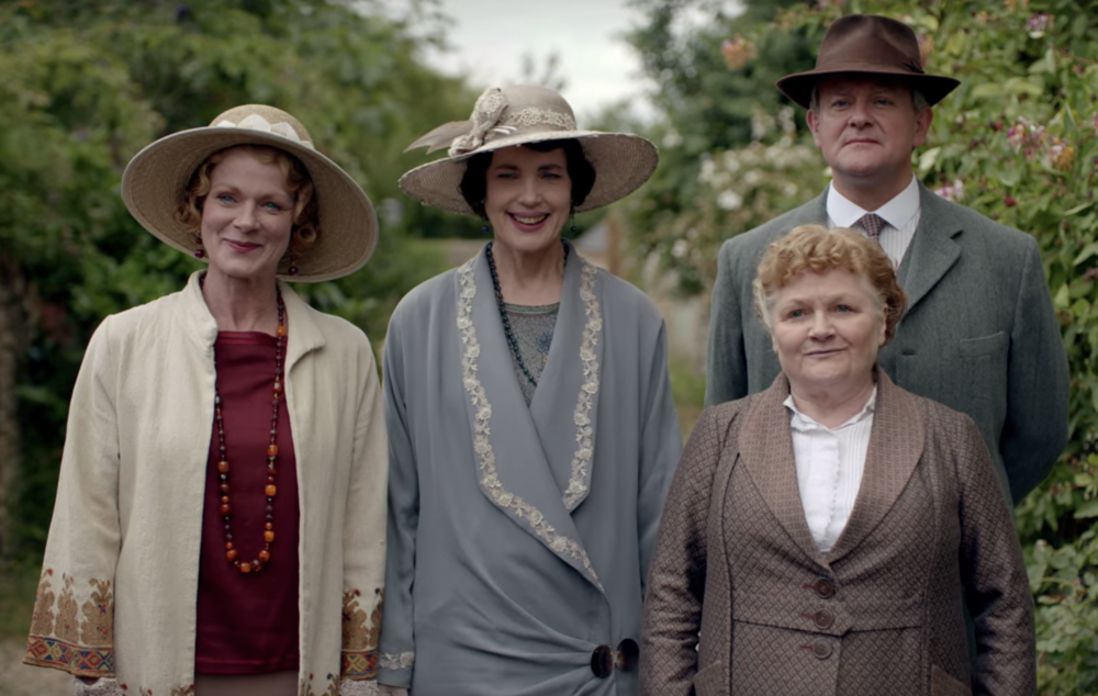 Rosamund, Cora, Robert and Mrs. Pattmore