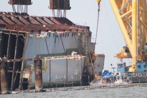  Golden Ray shipwreck removal April 8, 2021