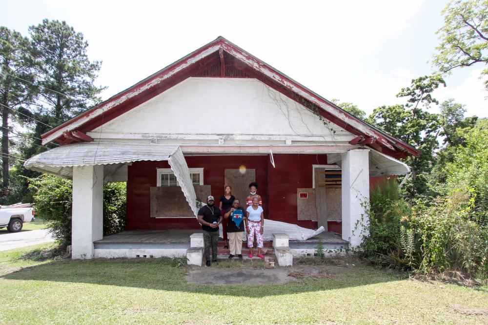 The Georgia B. Williams Nursing Home in Camilla, GA was a nursing center and private residence of Beatrice Borders, a third-generation African American midwife. 