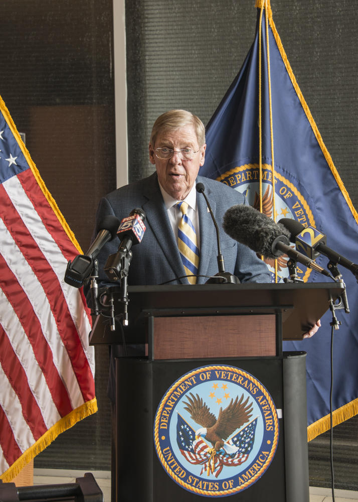 A photo of Johnny Isakson.