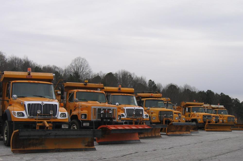 Georgia Commissioner of Transportation Russell McMurry said DOT crews will start spreading salt and gravel on Saturday night along 19,500 miles of highway that will need to be plowed.