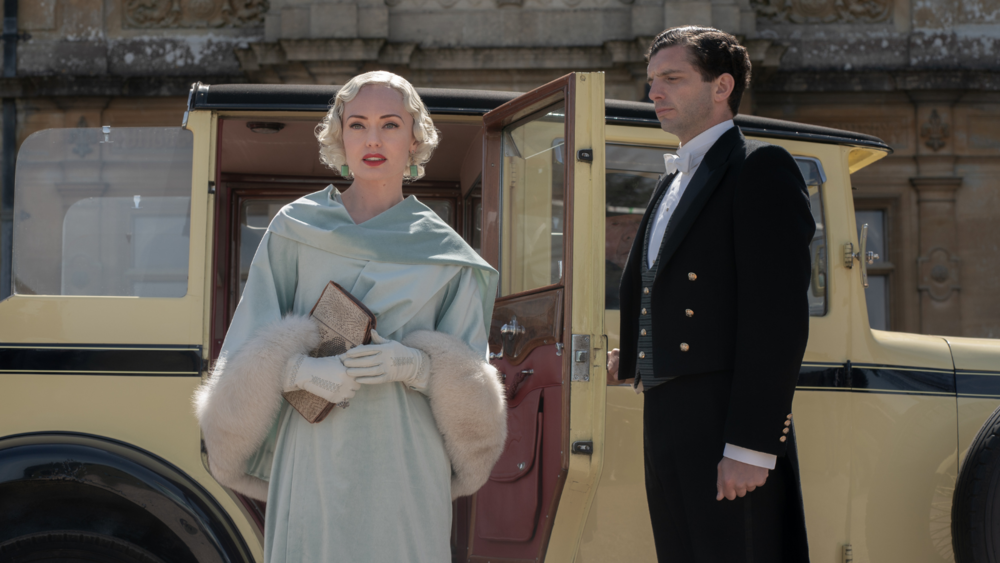 Laura Haddock stars as Myrna Dalgleish and Michael Fox as Andy in DOWNTON ABBEY: A New Era, a Focus Features release.