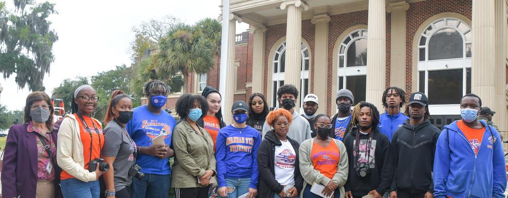 16 students from Savannah State University stand outside the Glynn County Courthouse in Brunswick on Nov. 18, 2021.