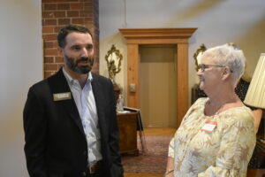 Latham Saddler speaks with supporters in Rome.