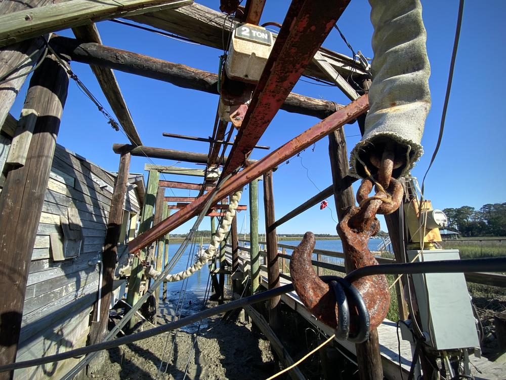 The boat hoist at Young's Marina on Wilmington Island