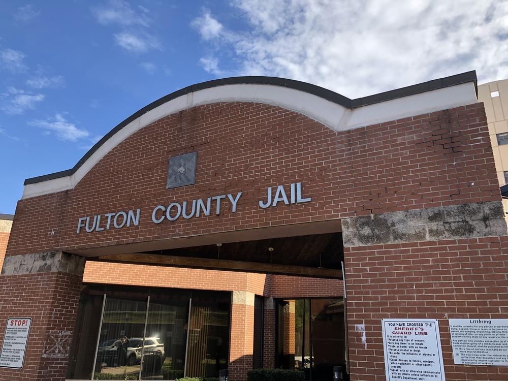 A photo outside the Fulton County Jail