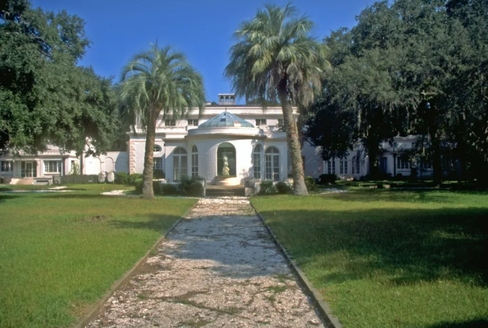 Reynolds Mansion, operated by the State of Georgia, is located on Sapelo Island.