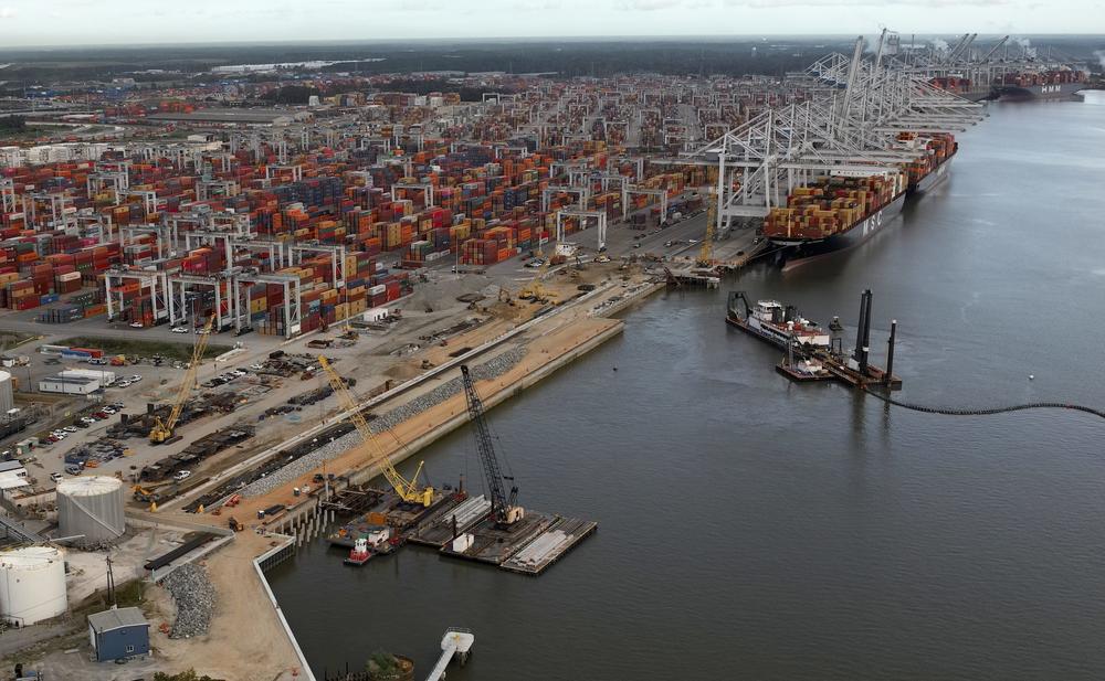 A container berth at the Port of Savannah is shown.