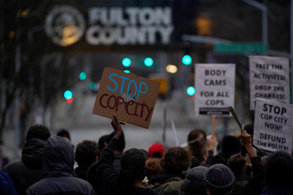 PBS NewsWeekend Protest in Atlanta over state police killing of environmental activist turns violent