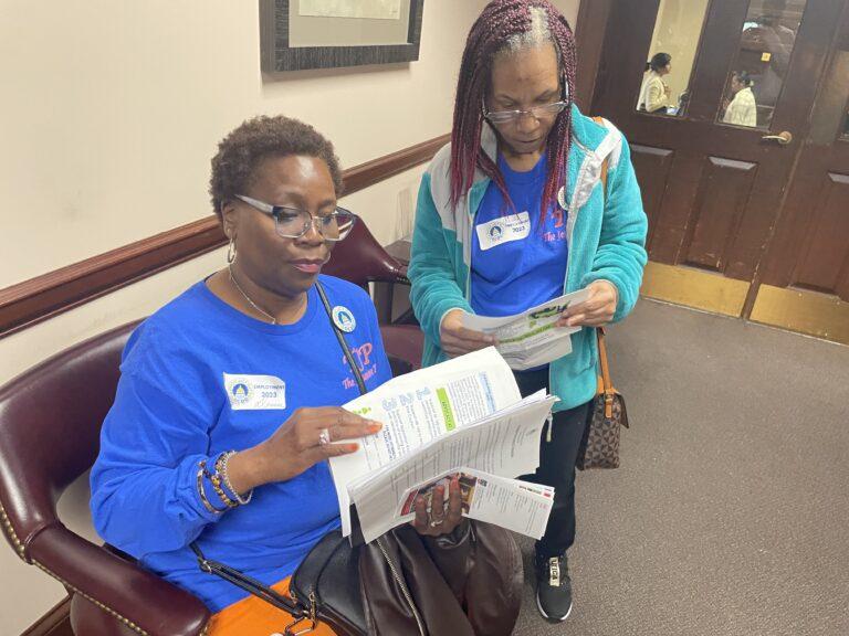 Denise Graham, a manager at The Jessamine Place, waiting handing off GCDD one-pager at Sen. Carden Summer’s office. Aaleah McConnell/Georgia Recorder