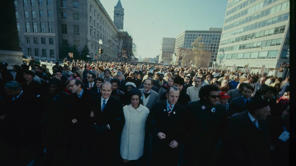 Coretta Scott King leads a protest.