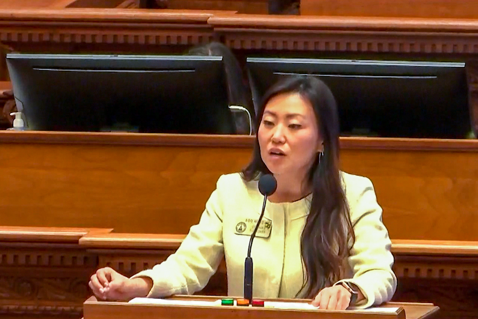 Rep.  Soo Hong (R - Lawrenceville) presents SB 44 on the House Floor.