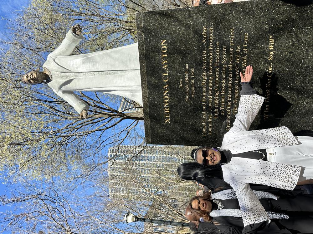 Xernona Clayton at her statue unveiling