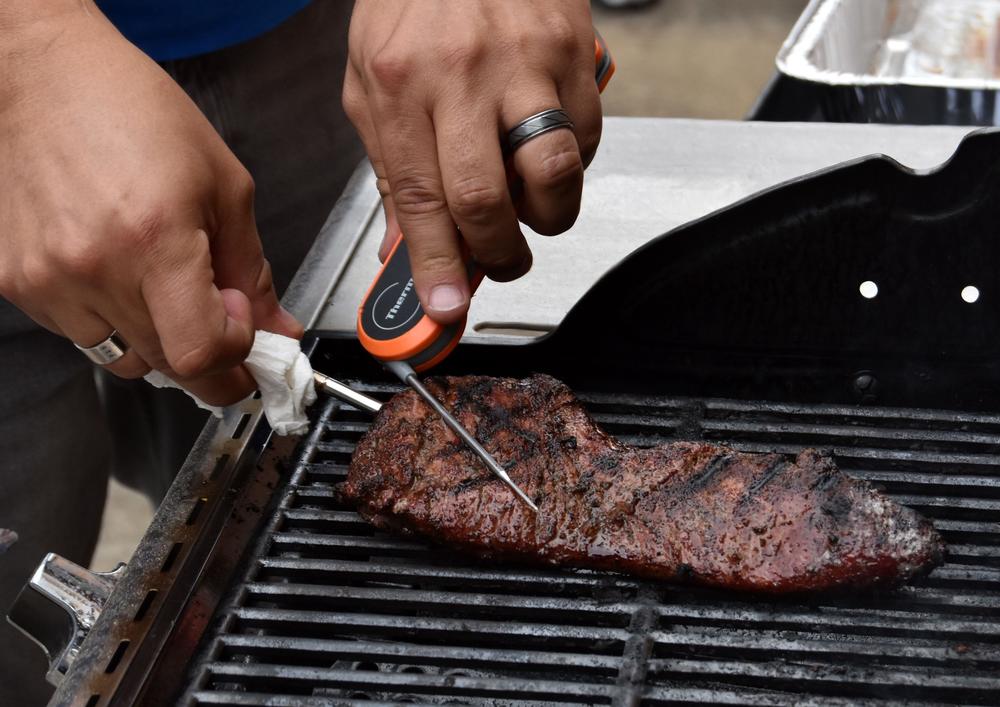 The University of Georgia offers first year students a seminar "BBQ and You". Not only do they learn to barbecue, they also learn the science behind it. Credit: UGA/CAES