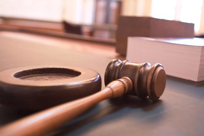 Fulton County's RICO case against former President Trump and his allies in an alleged conspiracy to overturn the 2020 presidential election could take more than four months, the district attorney's office said.