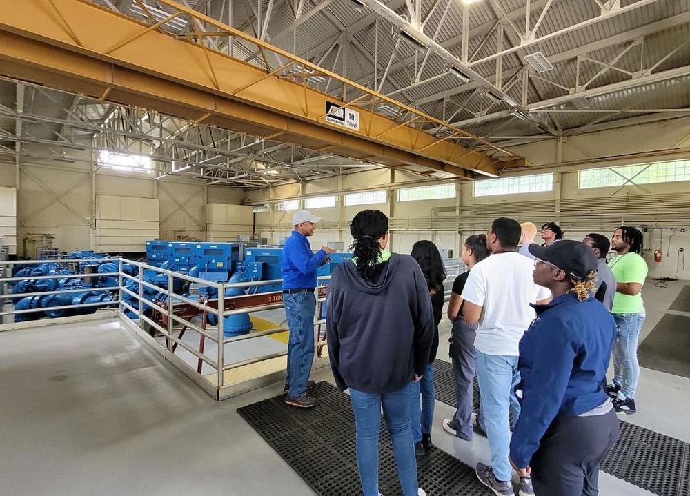 Fulton County interns toured the Johns Creek Environmental Campus to learn about wastewater treatment.