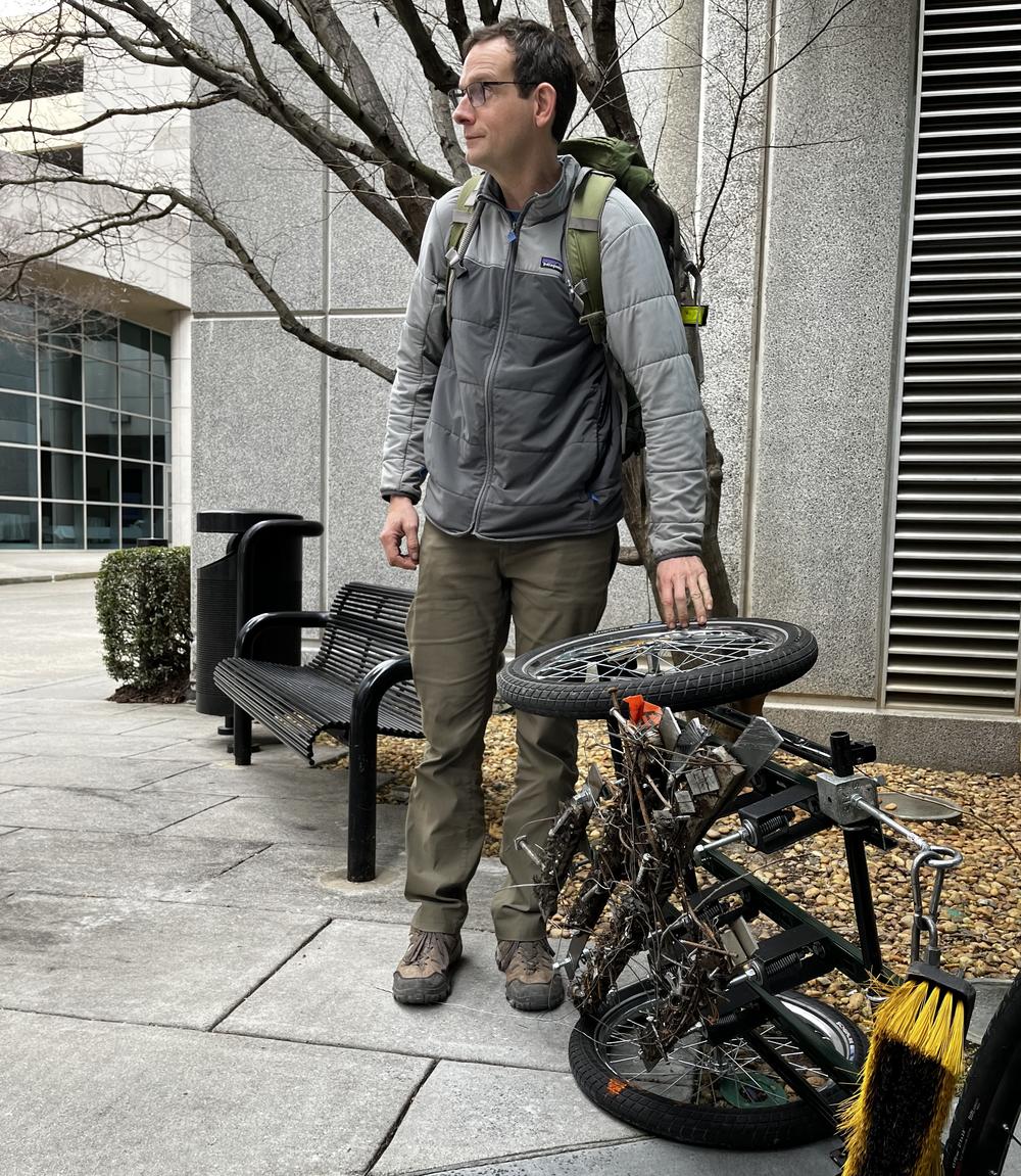 "Atlanta Magnet Man" Alex Benigno shows the metal he picked up en route to GPB's studios.