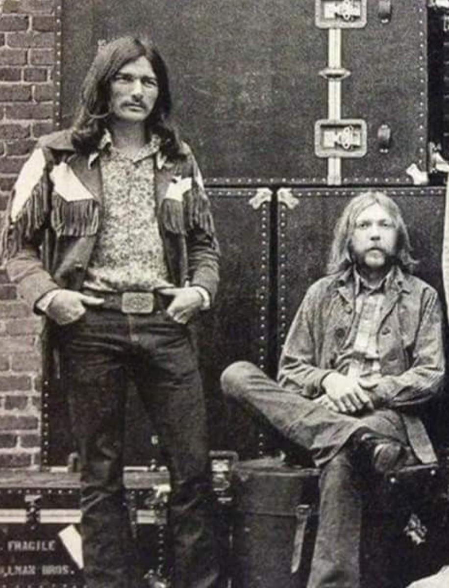 In a review of the double-album "At Filmore East," music critic Grayson Haver Currin described the two-guitar sound of Dickey