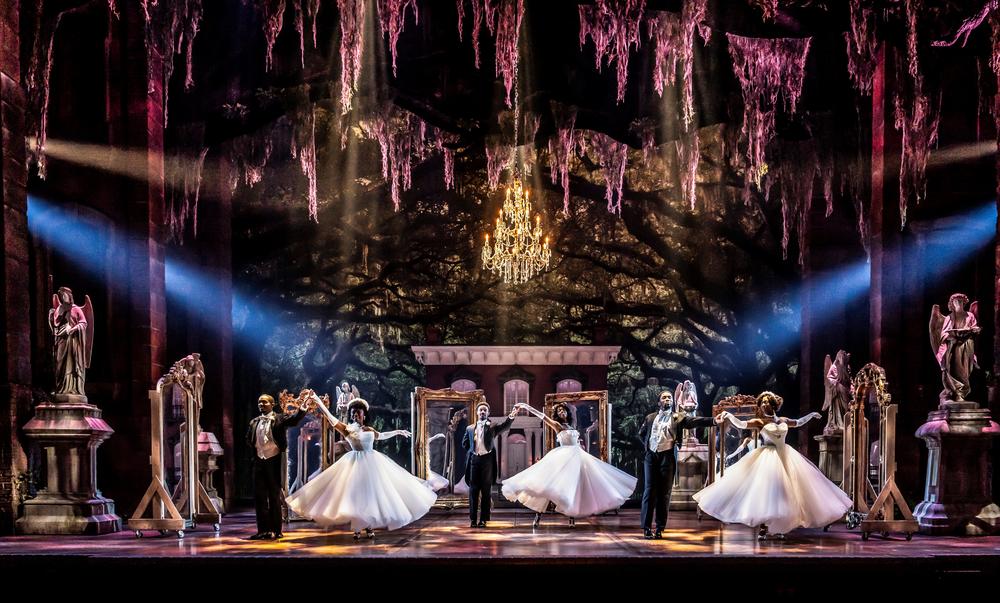 The Lady Chablis eventually crashes this debutante ball scene in “Midnight in the Garden of Good and Evil”