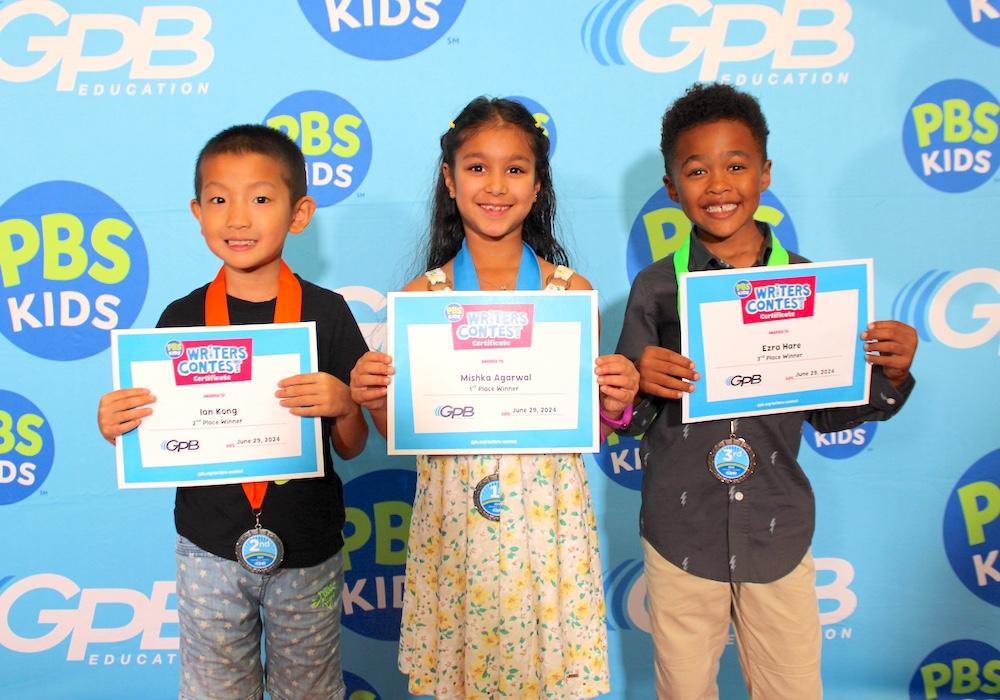 L to R: Ian Kong, Mishka Agarwal, Ezra Hare