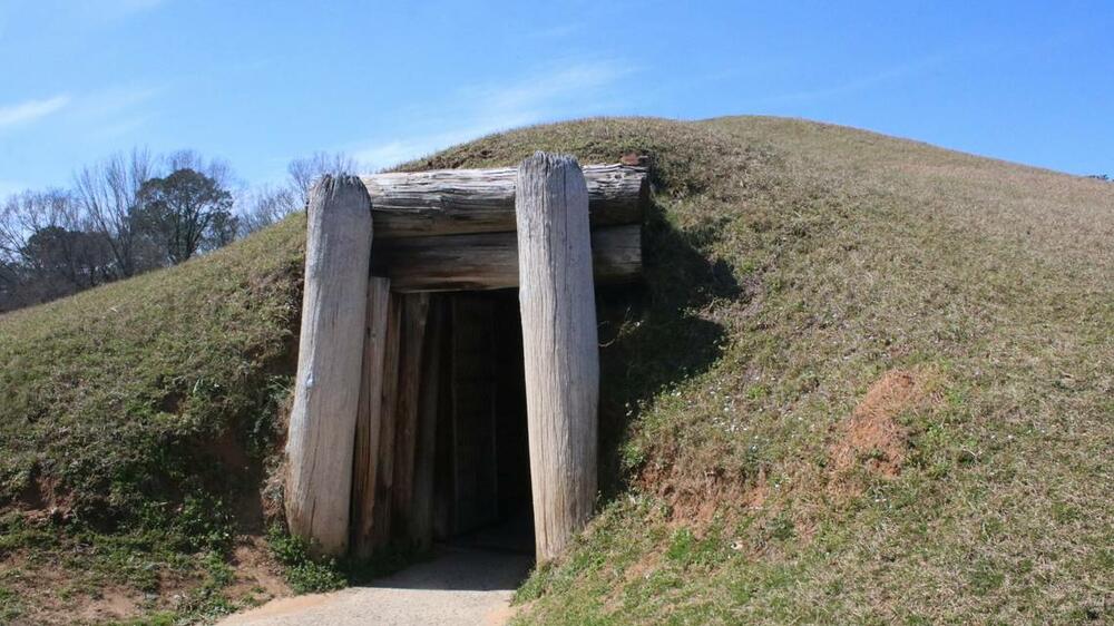 The entrance to the Earth Lodge sits along the paved path at Ocmulgee Mounds National Historical Park on Thursday, Feb. 27, 2025, in Macon, Georgia. After a failed effort in 2024, Georgia legislatures reintroduced a bipartisan bill to make the Ocmulgee Mounds Georgia’s first national park on Wednesday. Elijah Smith/The Telegraph