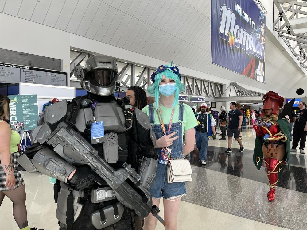 Attendees often arrive dressed on costumes representing their favorite characters from the worlds of anime or gaming.