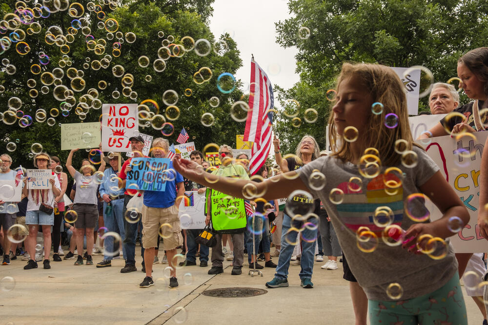 Macon, Ga. No Kings protest on June 14, 2025. Grant Blankenship/GPB News