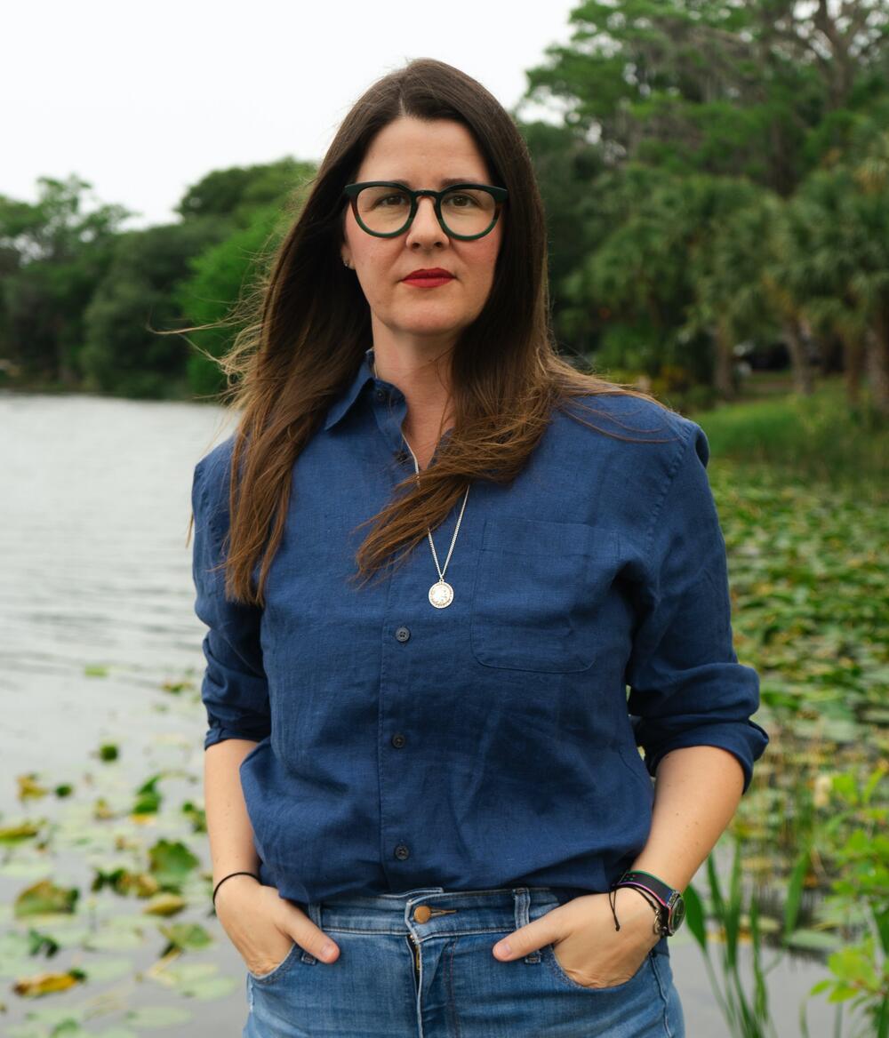 Author Kristen Arnett is a native of Orlando, FL.