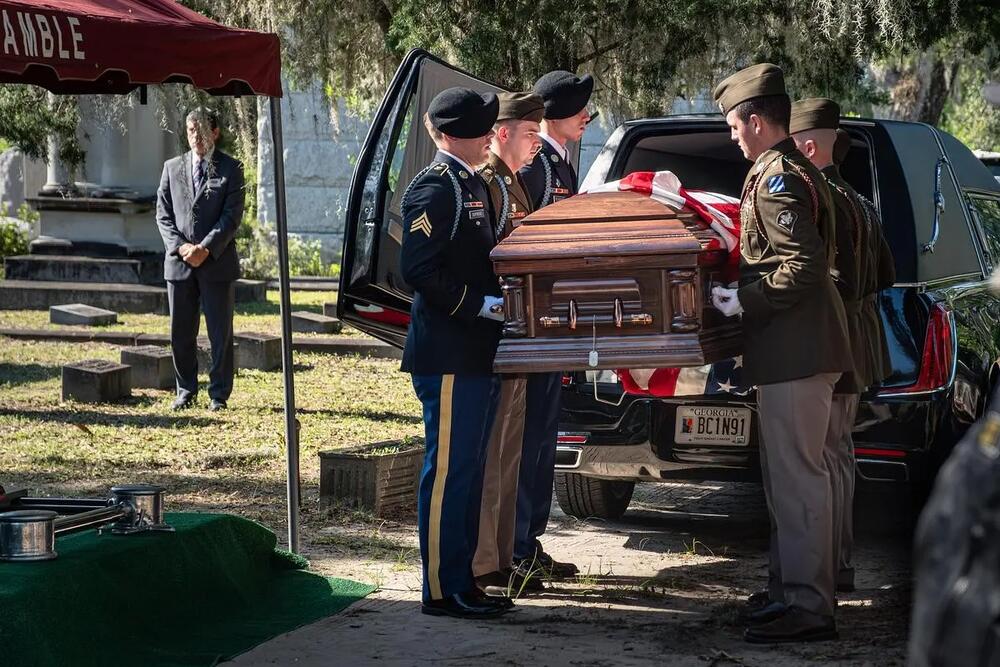 A US Army honor guard unloads the casket of 2Lt. Milton Leonard Hymes Jr. In Savannah, GA, on July 18, 2025. (Justin Taylor/The Current GA/CatchLight Local) 
