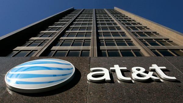 There are 160 job openings with AT&T waiting to be filled.