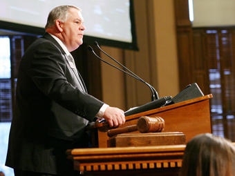 House Speaker David Ralston addresses fellow lawmakers. (Photo courtesy Ga House of Representatives.)