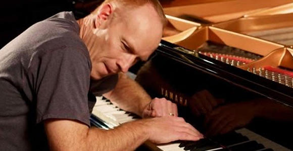 Jon Schmidt of the Piano Guys is one of the celebs I met during a GPB pledge drive.