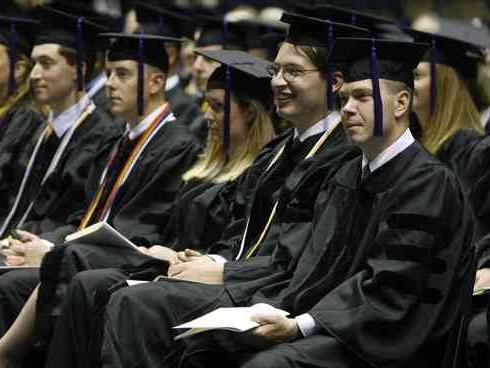 Law School Graduates Face a Tough Time Finding Jobs in Some States