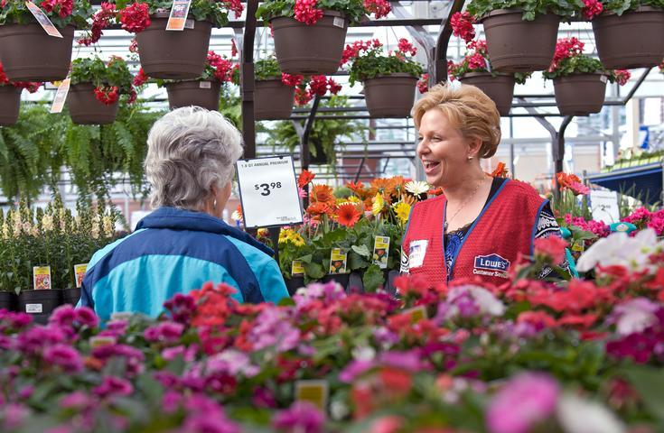 Seasonal Hiring is Just Beginning for Lowe's