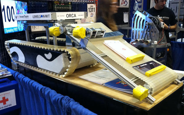 ORCA, the Oil Recovery and Capture Robot, built by the Kell Robotics Team.  (Photo: Popular Mechanics, Hearst Communications)