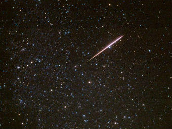 Perseid Meteor from Summer 2001, apod.nasa.gov