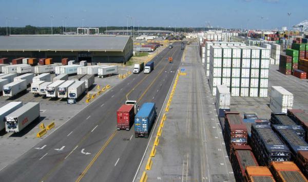 The DeLoach Connector is estimated to have 8,000 trucks transporting goods daily.