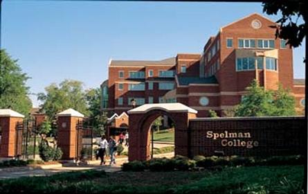 Pres. Tatum of Spelman College receives a $500,000 grant from Carnegie Corp. to be used for the college's academic priorities.