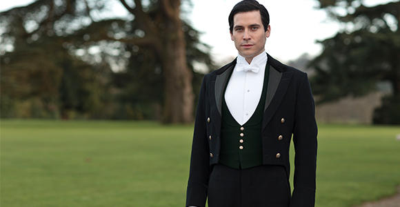 Will Thomas Barrow find love in season 5? Rob James-Collier thinks so.