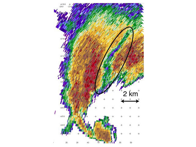 An interesting feature is detected in the tornado radar signature: an area of light rain, with small raindrops. Photo: CSWR.